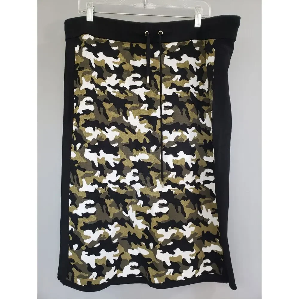 MICHAEL KORS Camouflage black green white straight pencil midi pull on skirt 2X